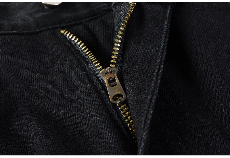 Simple Black Flare®