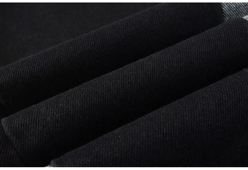 Simple Black Flare®